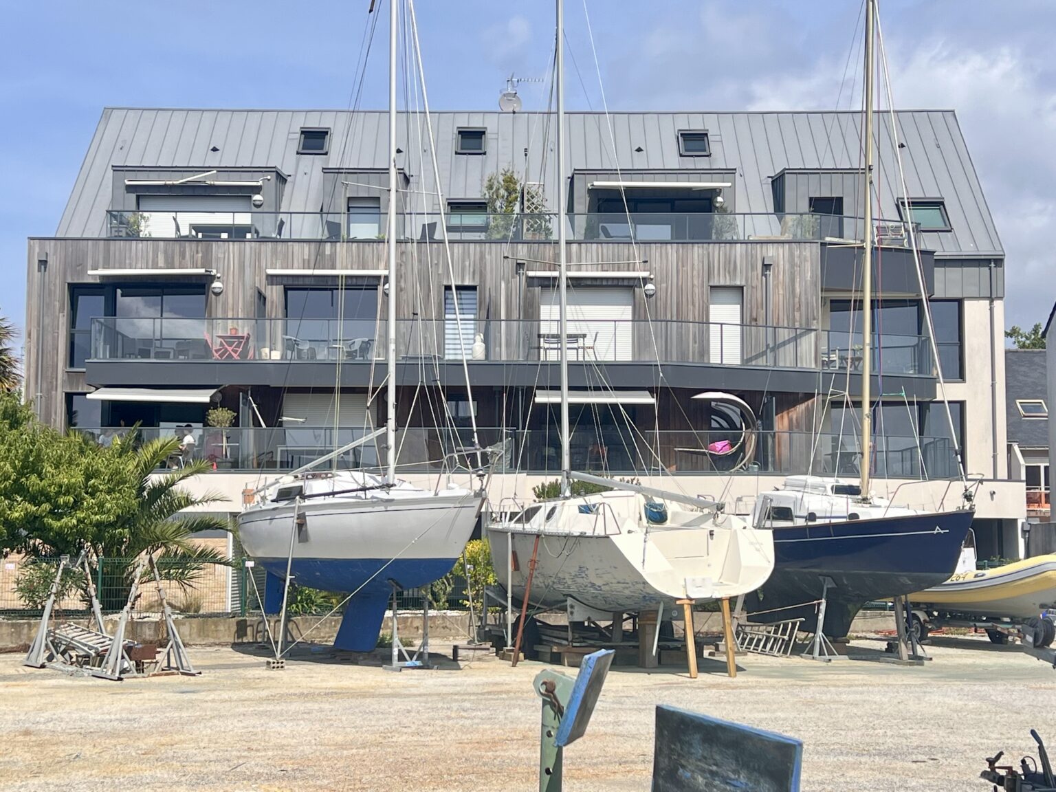 Résidence l'Amiral, Larmor-Plage réalisée par Seemo Promoteur.